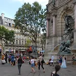 Charme Parisien Privas